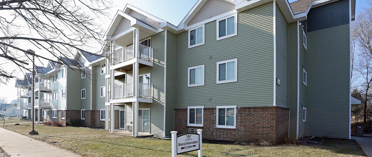 Cascade Falls Apartments for Rent in Stoughton, WI